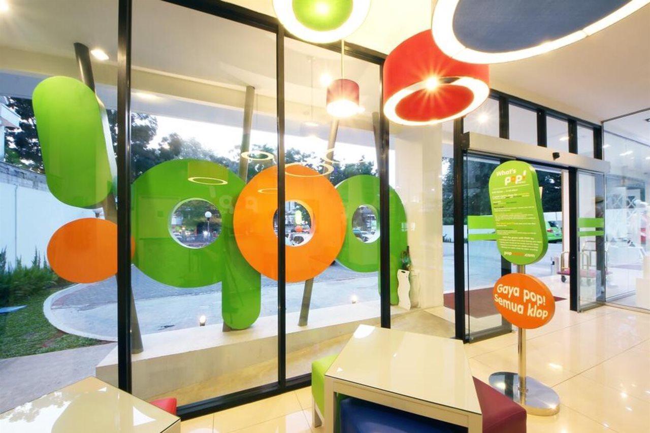 Pop! Hotel Tebet Jakarta Exteriör bild