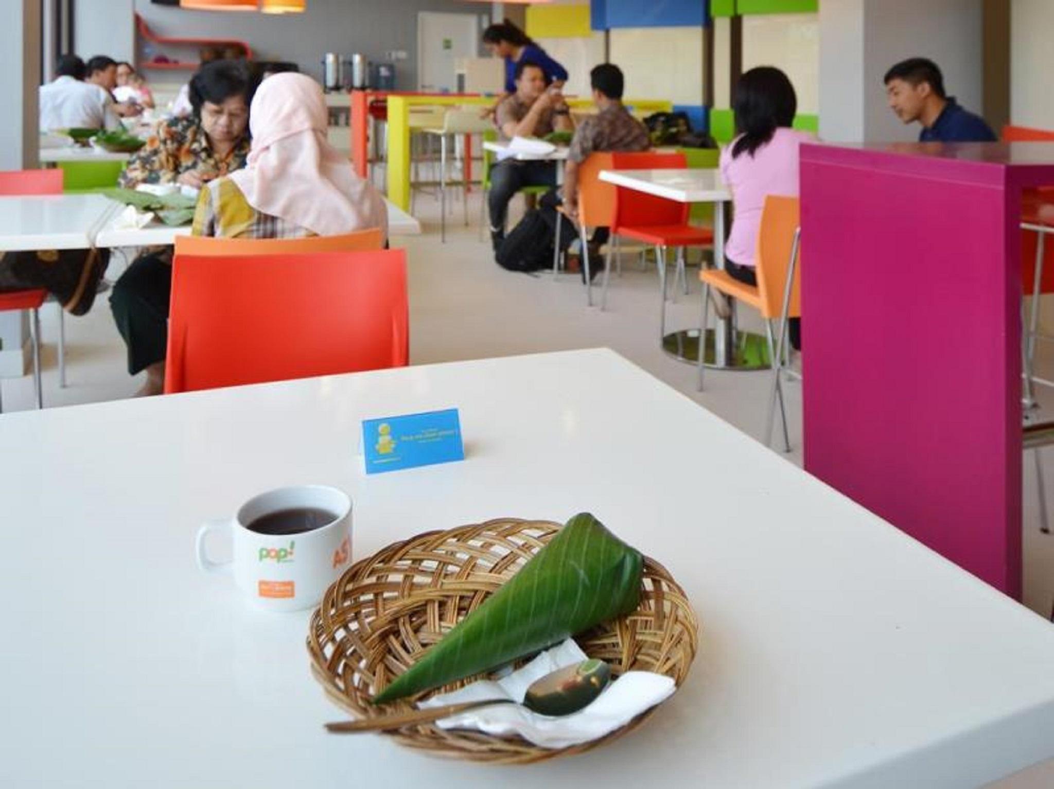 Pop! Hotel Tebet Jakarta Exteriör bild